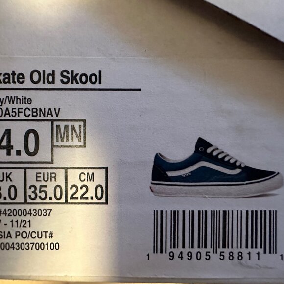 VANS Skate Old Skool Sneaks - 4.0 - Picture 2 of 2